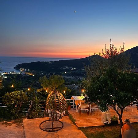 Aphrodite'S Garden Himare Exterior photo