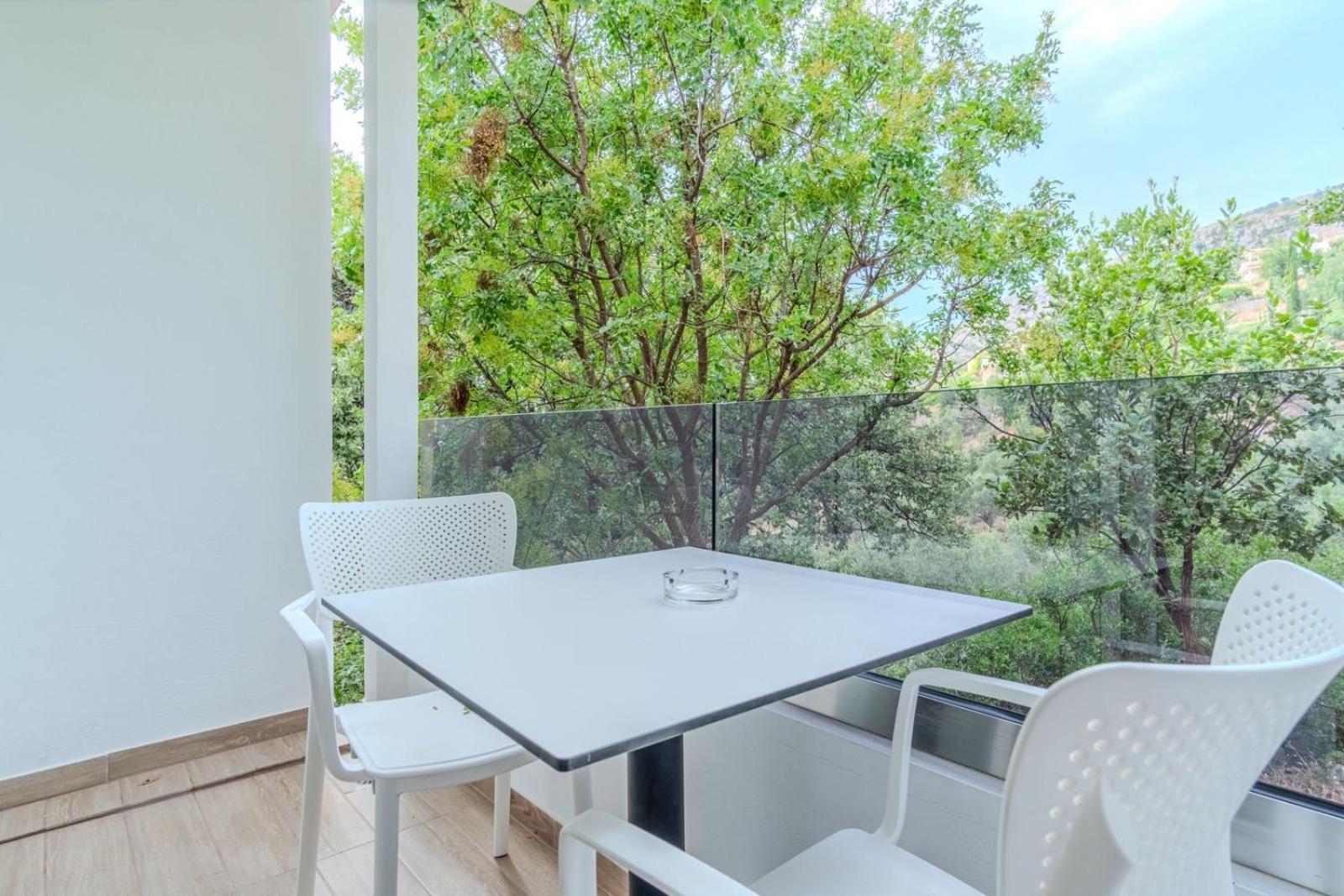 Aphrodite'S Garden Himare Exterior photo