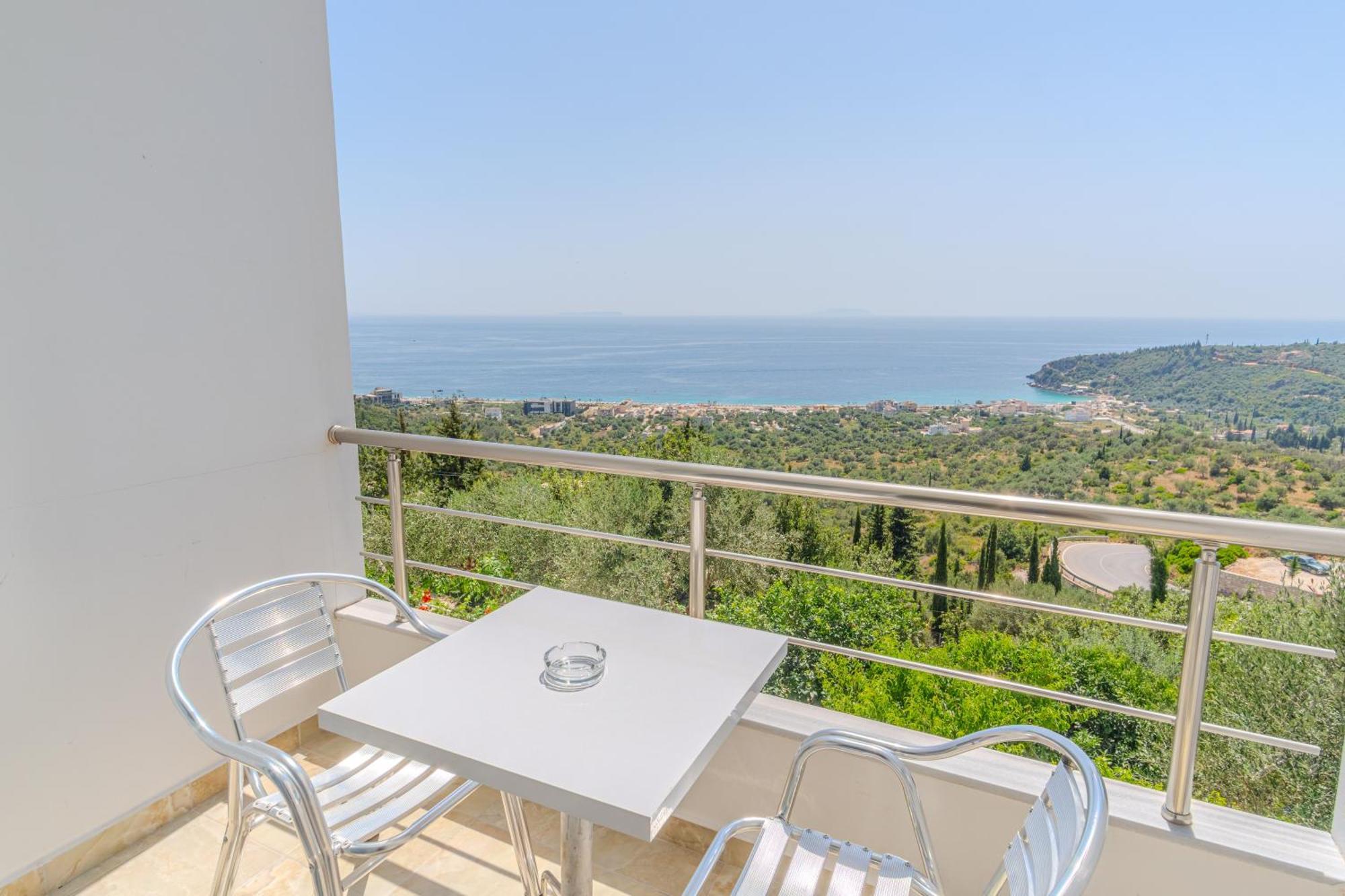 Aphrodite'S Garden Himare Exterior photo